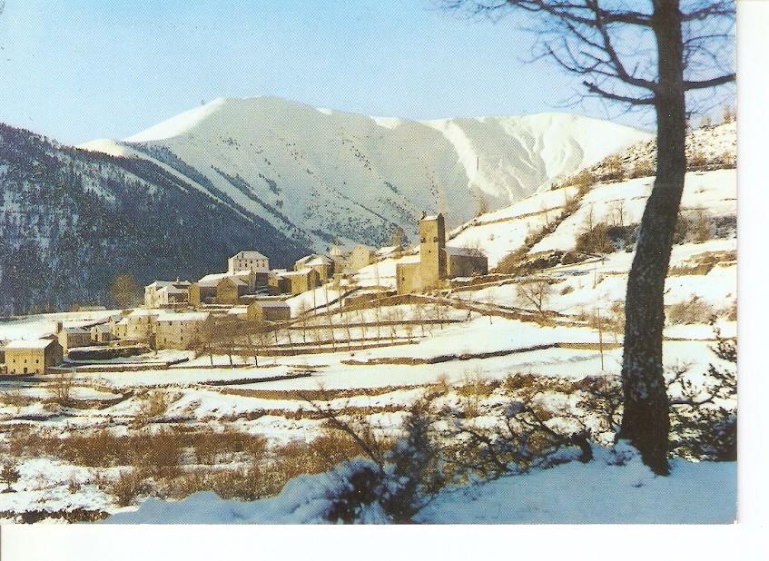 Postal 030855 : Linas de Broto-Pirineo Aragones. Vista general-invernal al fondo Espilanar y Cotefablo