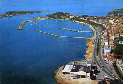 POSTAL 56204: Bandol (Var) La cote d azur
