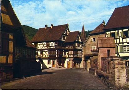POSTAL 56214: Kaysersberg le pont fortifie et l ancienne Forge