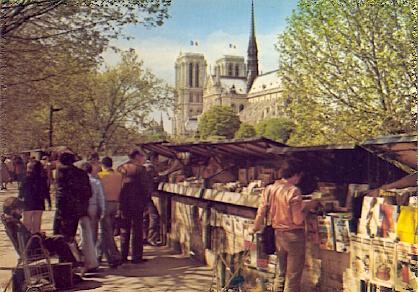 POSTAL 56326: Notre-Dame et les bouquinistes