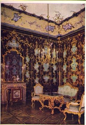 POSTAL 56386: Schloss Schonbrunn Wien The Millions-room