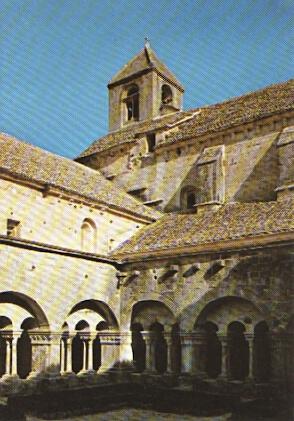 POSTAL 56444: Abbaye de Senanque Gordes Cloitre et clocher
