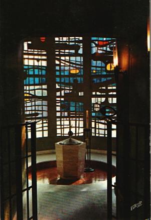 POSTAL 56459: Eglise Saints Pierre et Paul de Bennwihr Le Baptistere