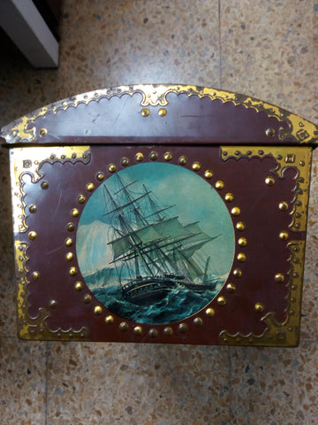 Caja metal motivos marinos de los años 60