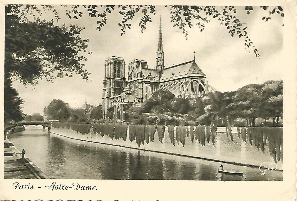 Postal 51197: PARIS - Notre Dame