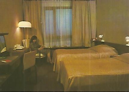 POSTAL 18334: Habitacion doble del Hotel Cosmos en Rusia