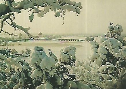 POSTAL 18347: Lago Kuh Ming Hu en Beijing