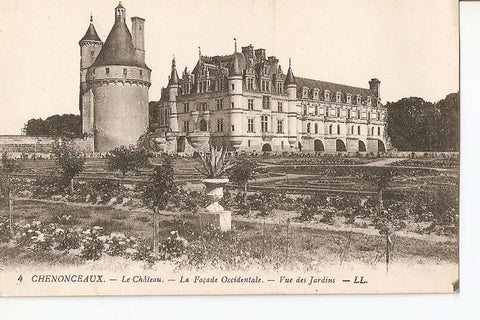 Postal 027518 : Chenonceaux, Le Château. Le Façade Occidentale, Vue des Jardins