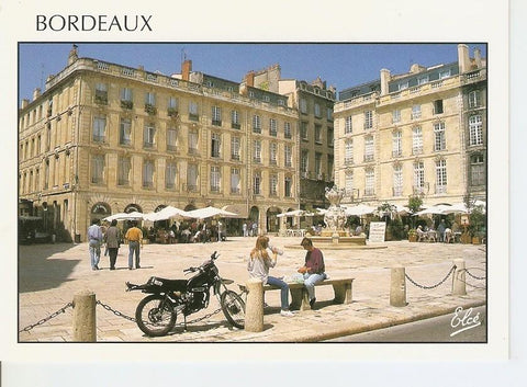 Postal 046675 : Bordeaux (Gironde). La Place du Parlement
