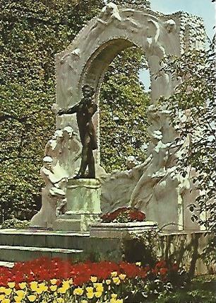 Postal 53540: VIENA. Monumento a Johann Strauss