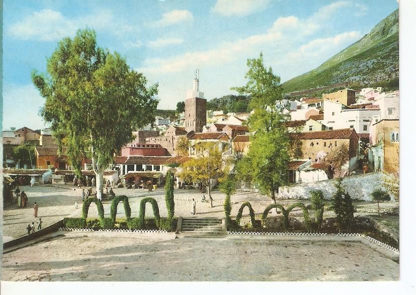 Postal 035022 : Chaouen - Place du Majzen