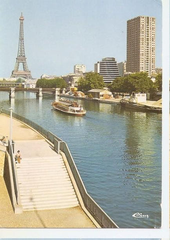 Postal 046889 : Paris. Les quais de la Seina