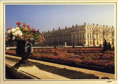 POSTAL 56791: Versailles (Yveniles) Le Château – Le Parterre du Midi
