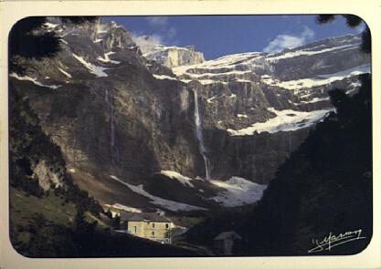 POSTAL 56827: Gavarnie Jeux d ombre et de lumiere sur les murailles du Cirque et sur la Grande Cascade
