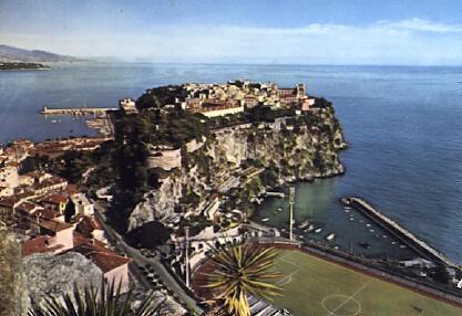 POSTAL 56867: La Principaute de Monaco Le Rocher