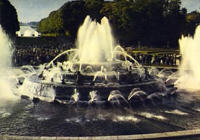 POSTAL 56955: Versailles Les grandes eaux du bassin de Latone