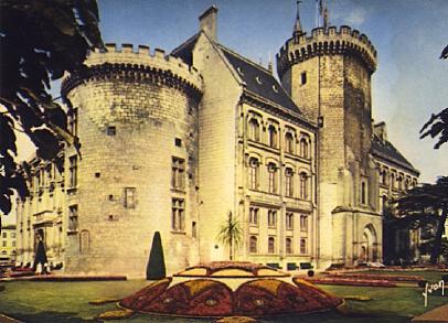 POSTAL 56959: Angouleme (Charente) L Hotel de la Ville