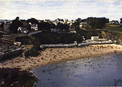 POSTAL 56965: La Bretagne Binic La Plage