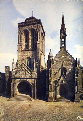 POSTAL 57114: Locronan (Finistere) L Eglise et la Chapelle du Penity