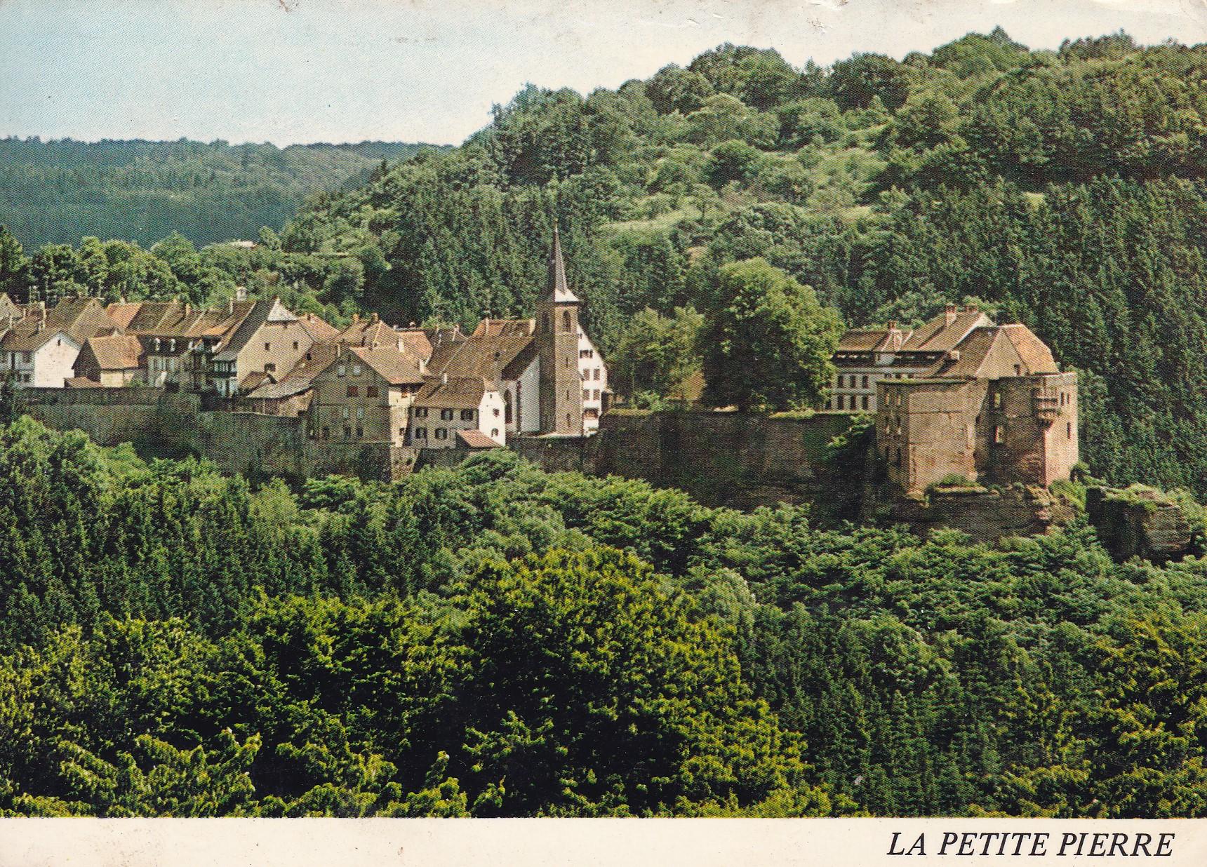 POSTAL 18249: La petite Pierre