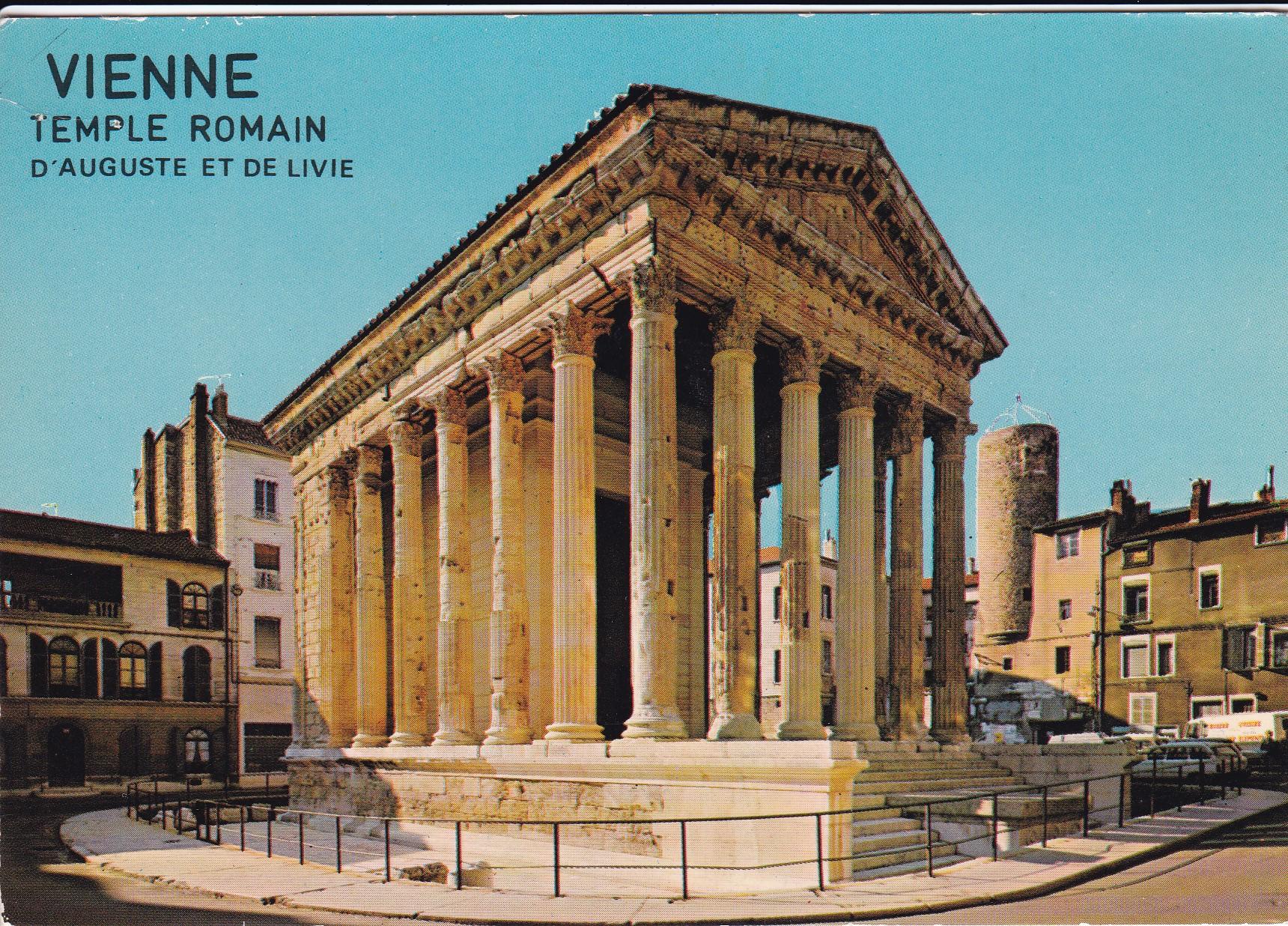POSTAL 18283: Vienne sur le Rhone Le Temple Romain