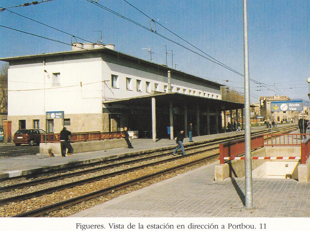Postal 62230 : Figueres. Vista de la estacion en direccion a Portbou