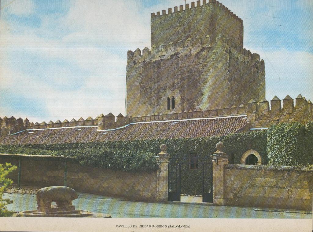 Lamina Castillos de España Edicion 1967 No.096: CASTILLO DE CIUDAD RODRIGO (SALAMANCA) 