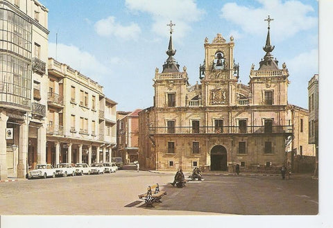 Postal 032134 : Astorga. Plaza Mayor. Ayuntamiento. Main Square. City Hall