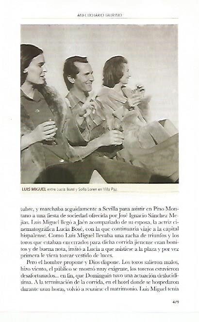 LAMINA COSSIO 50700: Luis Miguel Dominguin entre Lucia Bose y Sofia Loren
