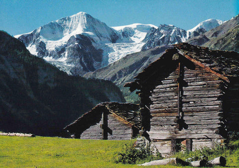 POSTAL 18587: Mazots du Val d Herens avec le Pigne d Arolls