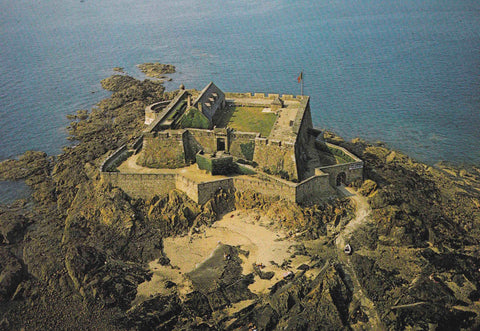 POSTAL 18588: Saint-Mallo Le fort National