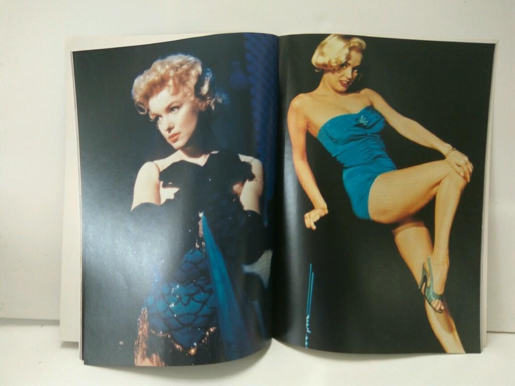 Poster Book: MARILYN MONROE II: A Book of tear out 20 posters - Alice Hillier (Atalanta Press)