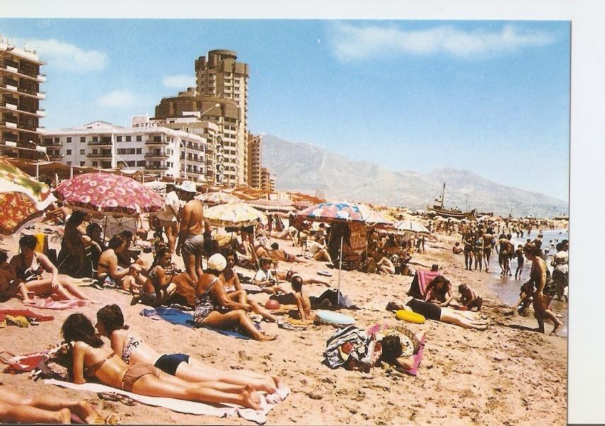 Postal 025843 : Vista de la playa. Fuengirola (Malaga). Costa del Sol