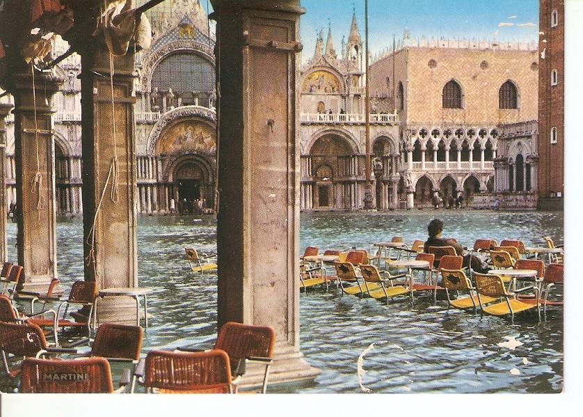 Postal 031057 : Venezia St. Mark Square - High tide