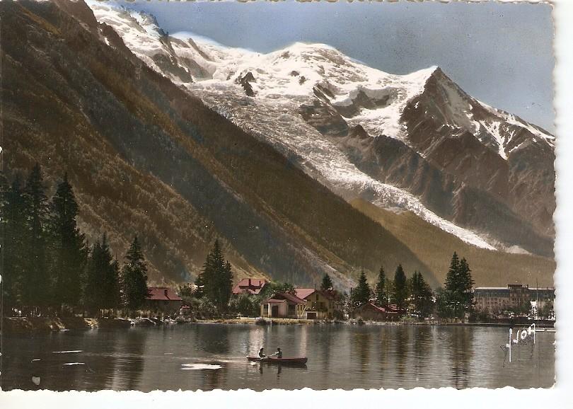 Postal 039551 : Pueblo de montaña junto a lado