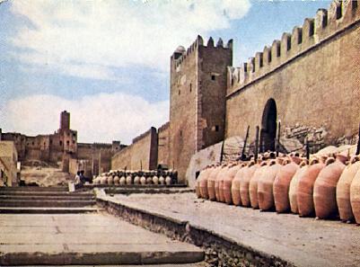 POSTAL 57258: Sousse – Les remparts Tunis