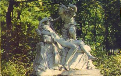 POSTAL 57418: Estatua en parque