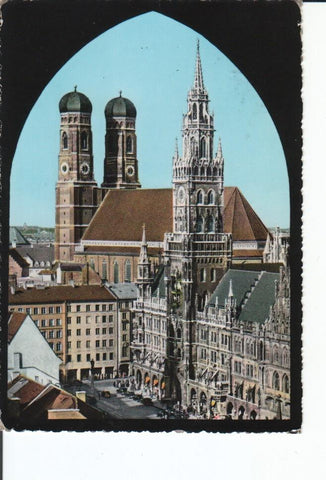 Postal 016967: Munchen Germany - City Hall and Cathedral
