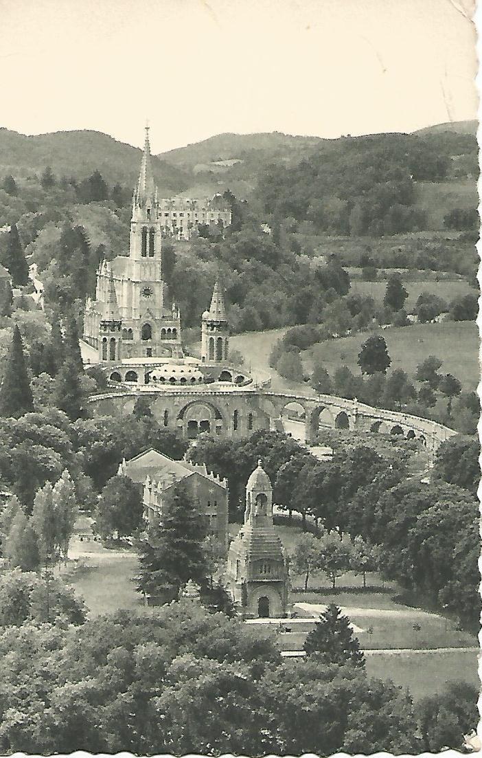Postal 51263: LOURDES - Vista general
