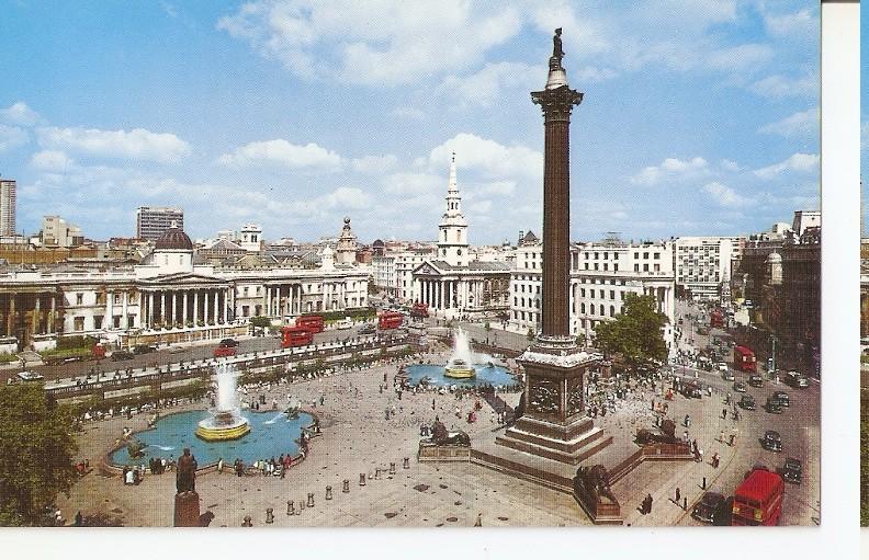 Postal 045003 : Trafalgar Square & Nelsons Column London