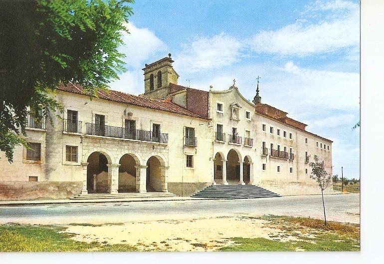 Postal 049621 : PP. Carmelitas Santuario N.S. del Henar. Cuellar (Segovia) fachada del Santuario