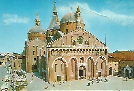 POSTAL 56042: PADOVA. Basilica del Santo