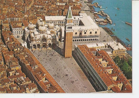 Postal 043695 : Venezia. View from the air on St. Mark Square