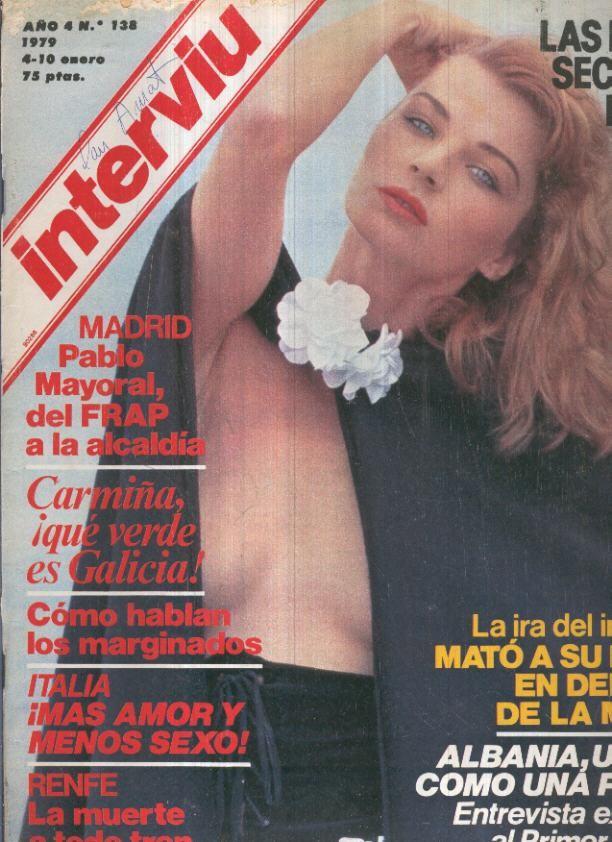 INTERVIU NUMERO 0138: KATY BASSETTI (roto cubierta lateral superior lado derecho)