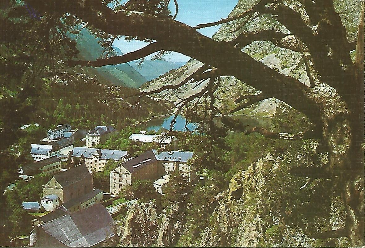 Postal 50190: BALNEARIO DE PANTICOSA - Vista parcial y lago 