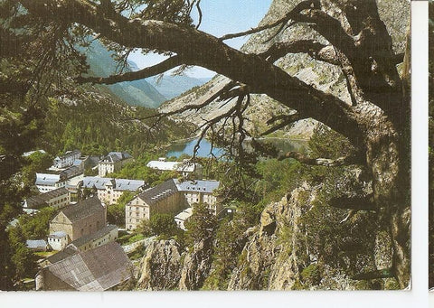 Postal 044421 : Balneario de Panticosa. Pirineo Aragones. Vista parcial y lago