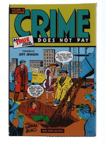 CRIME DOES NOT PAY - Volume 10: Issues 58-61 (Dark Hose Archives 2015) 