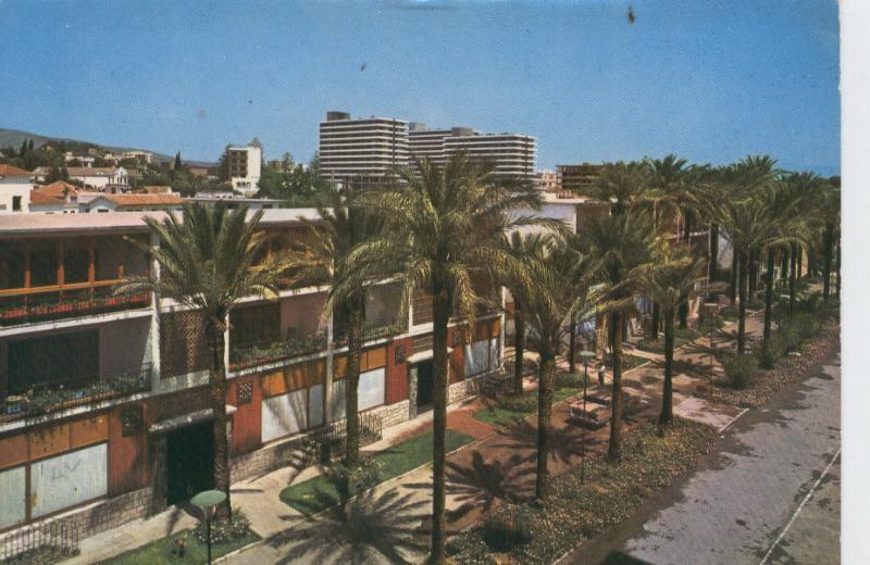 Postal 7230 : Torremolinos, Apartamentos La Roca en el paseo de las palmeras