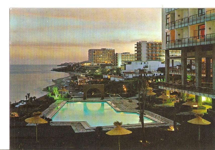 Postal 028863 : Torremolinos (Costa del Sol). Hoteles y Playa de noche