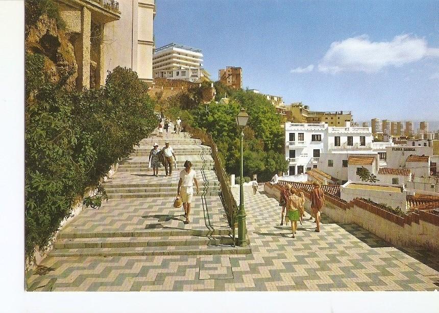 Postal 029002 : Torremolinos (Costa del Sol), Bajada a la  playa